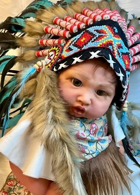 "Gorrión azul 23"" también conocido como Pocohantus artista renacido nativo americano Peg Spencer" Foto 1 de 4