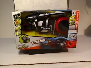 *NEW*Maisto Tech R/C Street Series Remote Control Cycle Bike Police Cyklone 360 - Picture 1 of 10