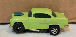 AFX Lime 55 Chevy On 1970 datato HO SLOT CAR NON MAG SOLIDO RIVETTO CHASSIS - Foto 1 di 7