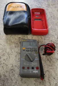 Fluke 87V EX (87V-EX) True RMS Multimeter mit Leitungen, Abdeckung/Gehäuse - Bild 1 von 15