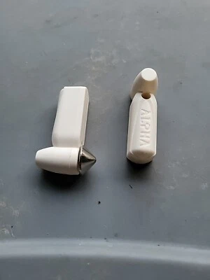 Etiquetas de seguridad Alpha Foto 1 de 4