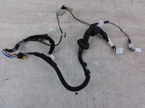 2014 Peugeot 108 Active 1.0 Drivers Offside Front Door Wiring Loom Harness - Picture 1 of 5