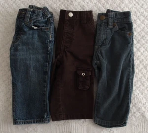 Old Navy 6-12 Monate Junge Hose Jeans Cord Posten Herbst Winter EUC sehr guter Zustand - Bild 1 von 2