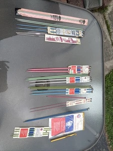Lot Of 13 Metal Crochet Hooks Needles Boye & Susan Bates - Picture 1 of 12
