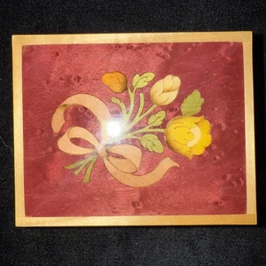 Reuge Italy Legno Intarsiato Romanzo Bouquet Floreale Funziona Ottimo 3806 Music Box Svizzero - Foto 1 di 4