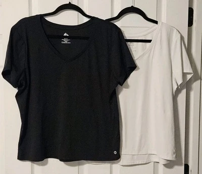Prendas para el torso básicas con cuello en V para mujer XL Foto 1 de 4