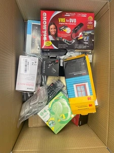 £570 RRP Electronics Amazon Returns. 32 Items. Box 158. Job Lot. Beats - Picture 1 of 3
