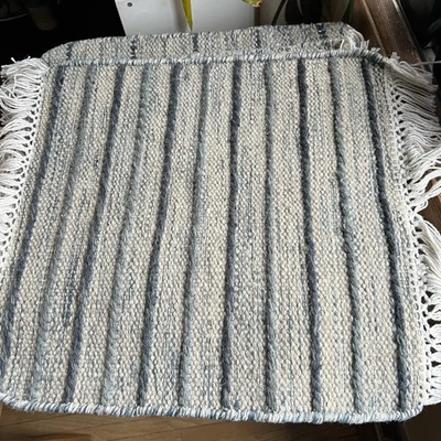 Juego de 3 alfombras Pottery Barn Seabrook rayas azules interior exterior 18"x18" Foto 1 de 4