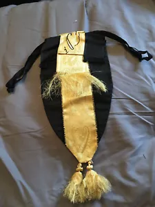 Cartera vintage cinta de seda antigua damasco cordón negro amarillo en muy buena condición 13" de largo - Imagen 1 de 6