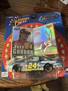 2001 Jeff Gordon NASCAR Winners Circle 1:43 Double Platinum Bugs Bunny - Picture 1 of 2