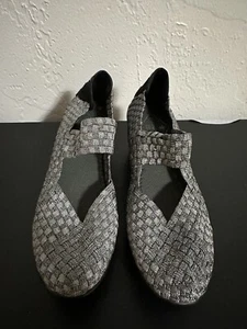 St. John’s Bay Woven Mary Jane’s Metallic Wedge Heel Size 6.5 M Style 024-2094 - Picture 1 of 5