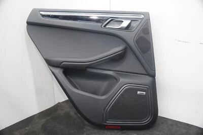 Panel embellecedor puerta interior trasero izquierdo negro 95B867305H Porsche Macan 2015-23 Foto 1 de 4