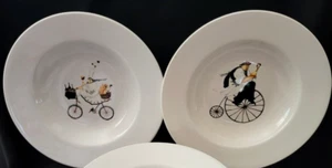 SET OF 2 ONEIDA KITCHEN CHEFS TO GO RIMMED SOUP BOWLS 8 3/4" - Picture 1 of 4