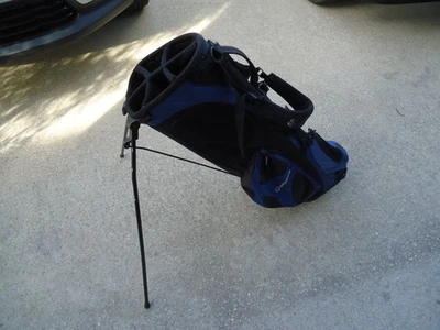 Сумка-стойка для гольфа TaylorMade - Изображение 1 из 4