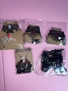 Lote de 5 Pendientes Góticos, Gargantilla, Pulseras de Mano Nuevos con Etiquetas - Imagen 1 de 4