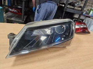 Faro delantero izquierdo pasajero Skoda Superb MK3 B8 N/S LED 3V2941015 - Imagen 1 de 14
