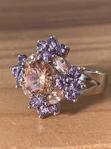 Ring Size 8 - Picture 1 of 9
