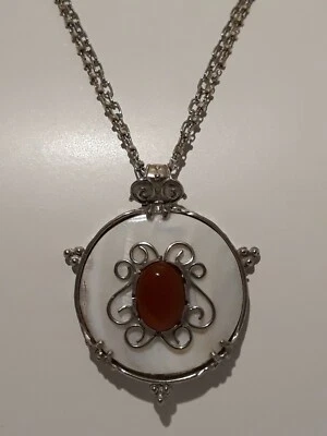 Collana in ag. 925 millesimi con madreperla e corniola al centro collana cm 48 - Immagine 1 di 4