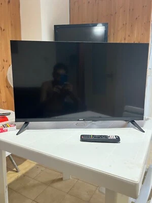 Akai AKTV3232M 32" HD LED Smart TV - Immagine 1 di 3