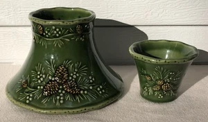 Yankee Candle Green Winter Xmas Pine Cone CHIMNEY SHADE & Smaller Holder - Picture 1 of 10