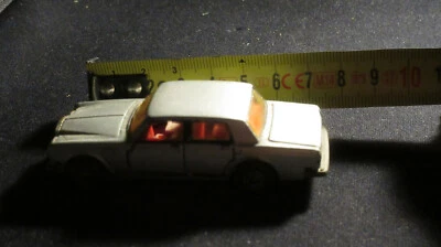 "MatchBox" Superfast by Lesney - n.39 Rolls-Royce Silver - 1:64 - 1979 Vintage - Immagine 1 di 4