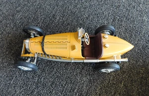 Burago 1/18 Bugatti Type 59 1934 Yellow Contemporary Manufacture Diecast Cars - Picture 1 of 2