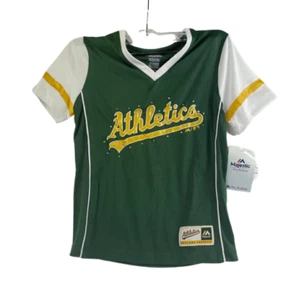 Majestic Girls Oakland Athletics Curveball V-Neck T-Shirt, Green/White,Small 7/8 - Picture 1 of 8