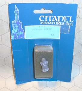 Citadel Enana Femenina Nuevo en Caja Importación de Miniaturas EE. UU. FTD11 - D&D Madre Enana - Imagen 1 de 3