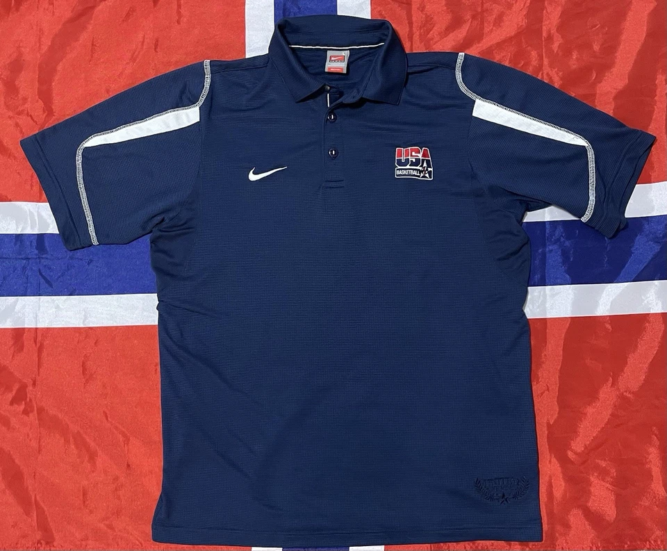 Nike EE. UU. Baloncesto 2008 UNITED WE RISE Polo Fit-Dry Canjear Equipo Juegos Olímpicos Foto 1 de 4