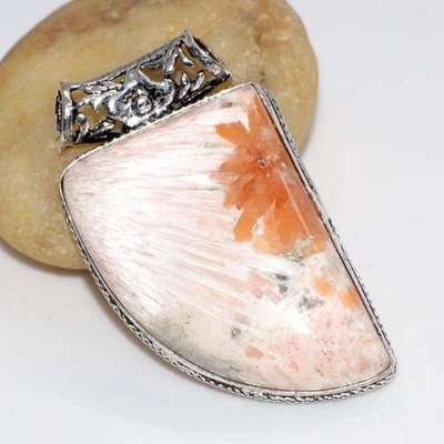 Colgante hecho a mano de piedras preciosas enchapadas en plata 925 Scolecita rosa 2" GW Foto 1 de 3