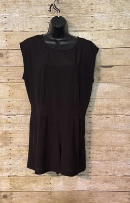 Lindo mono mameluco Vince Camuto M mediano negro de una pieza Foto 1 de 4