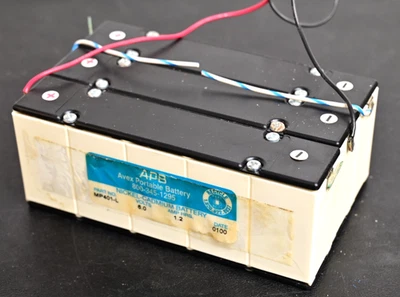 Avex Portable Battery MP401-L Vintage Nickel Cadmium Ni-Cd Battery Packs 6V 1.2A - Image 1 of 4