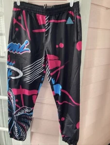 Men’s XL NWOT Miami Heat Pro Standard x Black Pyramid Sublimated Jogger Pants - Picture 1 of 6