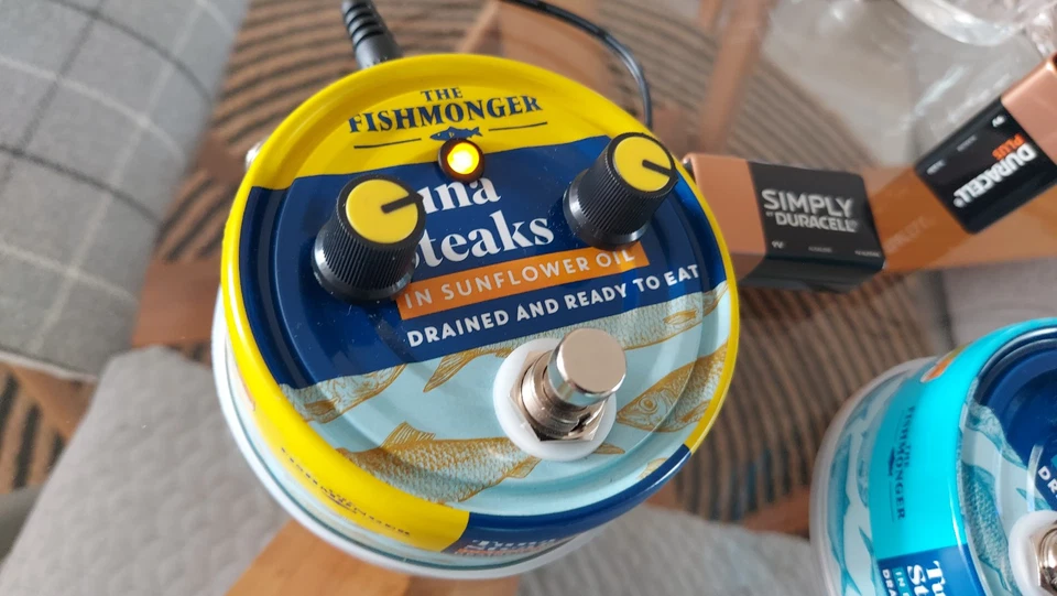 Crazy Jack FISH FACE - UNIQUE FUZZ TONES.. in a TIN! Boutique Guitar Fuzz Pedal!