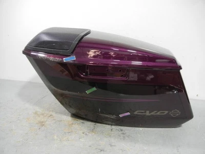 2025 HD CVO Road Glide Helix Left Saddlebag with Lid & Grill Road Rash, Used Foto 1 de 4
