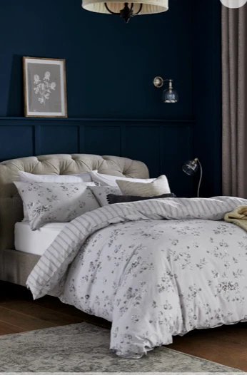 Juego de Cubierta de Edredón Gris Crochet Reversible Grabado Floral Borde Hecho para el siguiente Foto 1 de 4