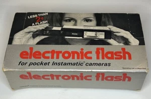 1975 Kodak Electronic Flash For Instamatic Cameras ITT Magicflash Model EF 202 - Picture 1 of 13
