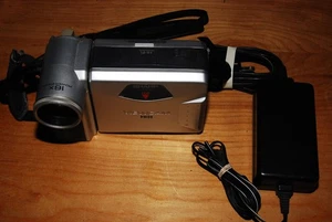 Sharp VL-AH130U Hi 8 Viewcam Camcorder with AC Adapter - Tested & Working - Picture 1 of 7