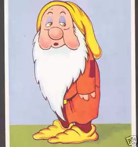 "SLEEPY" SNOW WHITE DWARF,WALT DISNEY VINTAGE POSTCARD - Picture 1 of 2