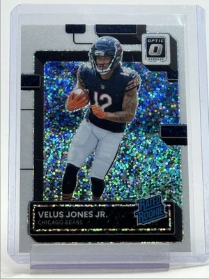 VELUS JONES JR. 2024 DONRUSS OPTIC RATED ROOKIE WHITE SPARKLE BEARS RC Q3280 - Image 1 of 2