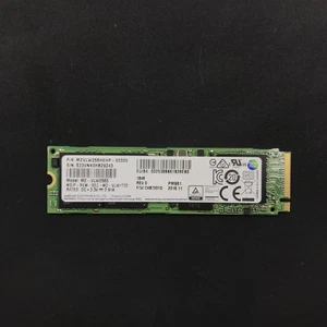 Samsung PM961 NVMe 256GB M.2 PCI Express X4 SSD MZVLW256HEHP Internal - OEM - Picture 1 of 4