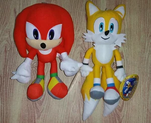 Sonic The Hedgehog Set Of 2 Plush 12" Knuckles Tails Brand New - Picture 1 of 4
