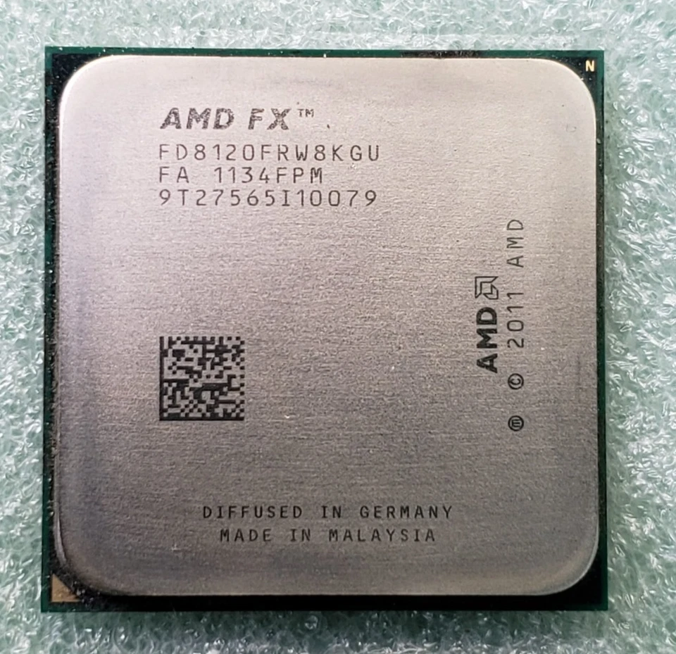 AMD FX-8120 FD8120FRW8KGU 3.1GHz Socket AM3+ 8-Core Processor - Image 1 of 1