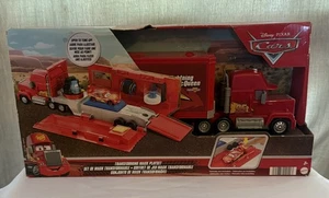 Disney Pixar Cars - TRANSFORMING MACK PLAYSET - Maßstab 1:55 - Bild 1 von 11