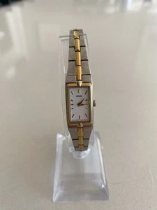SEIKO 2E20-7479 Quartz Ladies Watch - Picture 1 of 7
