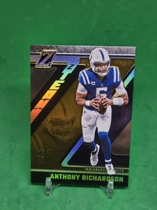 2024 Panini Zenith Anthony Richardson Silver Z-Team #20 Gold #8/10 - Foto 1 di 3