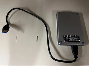 Toshiba Canvio 1TB V63600-C Silver USB 3.0 External Hard Drive - Picture 1 of 2