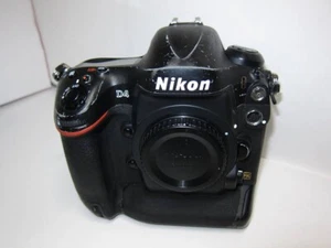Nikon D4 16.2MP FX Digital Camera w/BOX Shutter Count 144066 from japan - Picture 1 of 8