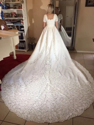 Forever Young Brautkleid Hochzeitskleid Weiß Perlen A Princess Grösse 40 42 - Bild 1 von 4