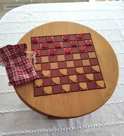 Longaberger Large Game Basket With Checkerboard And Heart Shaped Checkers Cover